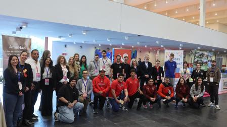 Fotos de la primera jornada de Expofamily 2026