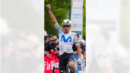 Jon Barrenetxea se impone en el Tour de Finestre.