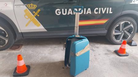 Una maleta abandonada activa esta madrugada un dispositivo preventivo en Bera