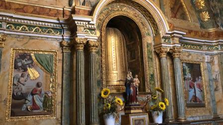 Retablo del camarín de la Virgen de Musquilda, obra de Domingo Giraudi, 1805.