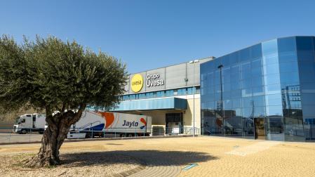 Imagen de las instalaciones de la empresa Uvesa en el polígono Montes de Cierzo de Tudela