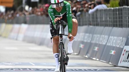 Filippo Ganna se ha impuesto en la crono de la décima etapa del Giro de Italia 2026