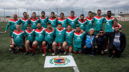 La plantilla del Iruña Rugby Club Mixed Ability en Granada
