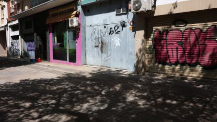 Bajera de la calle Urzainqui donde se produjo el operativo policial el miércoles por la mañana.