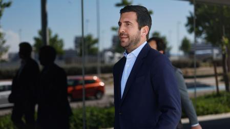 Enrique Riquelme, presidente de la empresa Cox Energy, a su llegada las oficinas del Real Madrid en Valdebebas, para hacer entrega de la documentación para confirmar su candidatura a la presidencia del Real Madrid