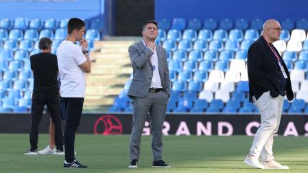 Máxima tensión en los momentos previos al partido de Getafe, con AlessioLisci, Braulio Vázquez y José Antonio ‘Cata’ Prieto