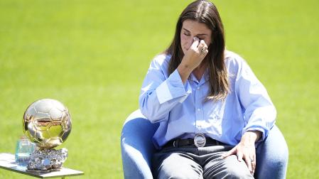 La centrocampista del Barcelona Alexia Putellas durante el acto oficial de despedida del club