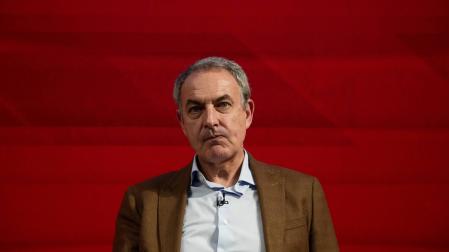 El expresidente Zapatero, en un mitin en Valencia antes de que se destapara su imputación