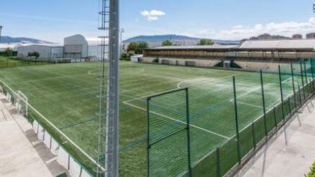 Campo de fútbol de Oberena