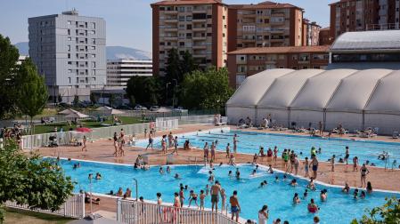 Vista general del Club de Tenis de Pamplona el viernes 29 de mayo, en plena ola de calor