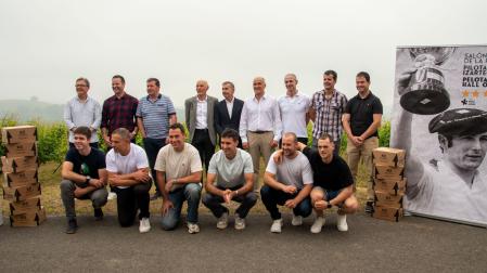 Los campeones que se han dado cita en Aia para homenajear a Gorostiza.