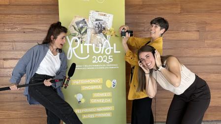 Desde la izda.: Rut Iturbide, Estitxu Larrea y Kati Leatxe