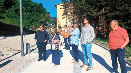 La comisión municipal de Urbanismo durante su visita a la recta final de las obras