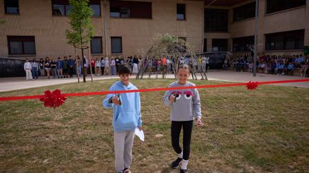 A* Jesús Garzaron F* 2026_06_05 T* Inauguración de las obras de renaturalización del patio L* Colegio Iturrama,  Pamplona.
