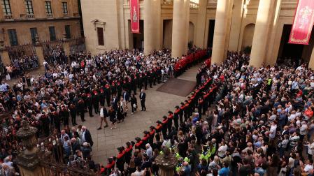 Funeral en la Catedral de Pamplona por los policías forales fallecidos en Elgoibar