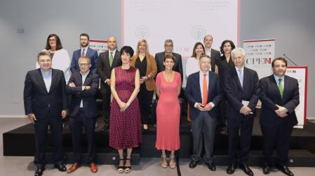 Acto de CPEN de junio de 2022 en el que participó Leire Díez (en la segunda fila, detrás de Elma Saiz y María Chivite)