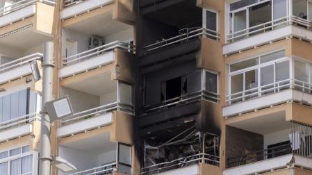 Vista del edificio incendiado este jueves en Magaluf