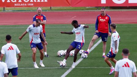 El exguardameta de Osasuna, durante un entrenamiento con la selección