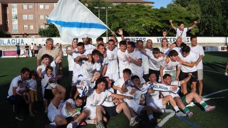 El Cantolagua regresó a Tercera División tras vencer el playoff contra el Baztan. 1-1 en la ida y 4-3 para los de Sangüesa en la vuelta.