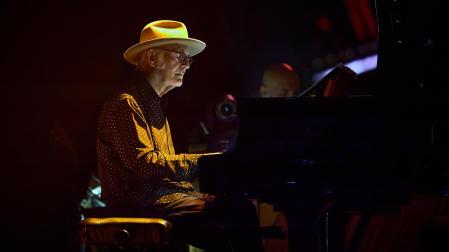 Fotos del concierto de Ludovico Einaudi en el Navarra Arena