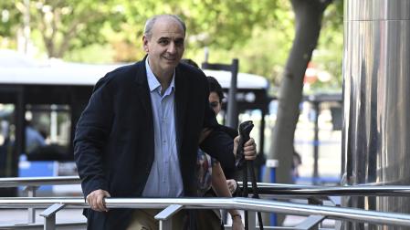 El empresario Juan Carlos Barrabés, a su llegada al Tribunal de Instancia de Madrid este 15 de junio