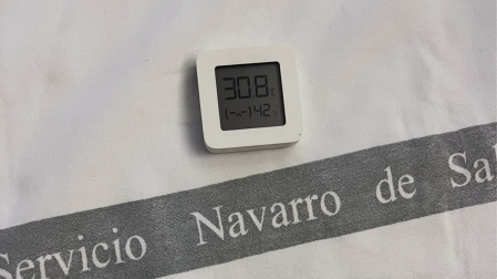 Imagen tomada este viernes 19 de junio en una habitación de la segunda planta de Maternal del HUN