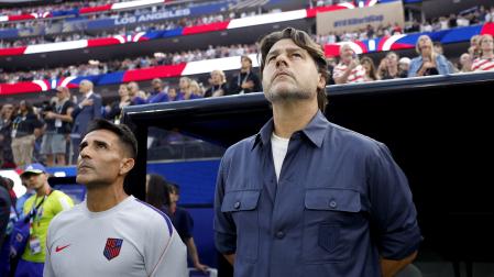 Mauricio Pochettino en los instantes previos al comienzo del partido que enfrentó a Estados Unidos y a Paraguay