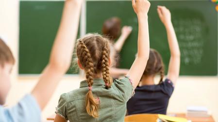 Imagen de archivo de un aula escolar