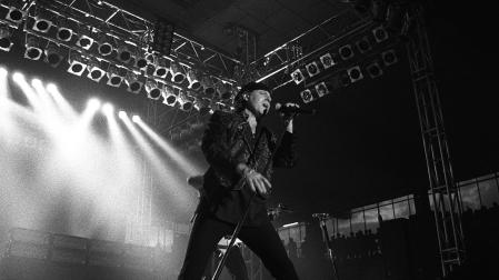 Klaus Meine, vocalista de Scorpions, durante el concierto que la banda alemana ofreció en Anaitasuna el 29 de junio de 1997