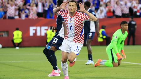 Fotos del debut goleador de Budimir en el Mundial.