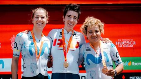 De izda a dcha: Sara Martín (plata), Mireia Benito (oro) y Paula Ostiz (bronce).