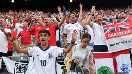 Aficionados ingleses durante el encuentro contra Panamá