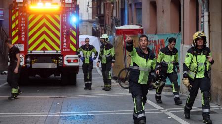 Fotos del atropello de un camión a varias personas en Navarrería