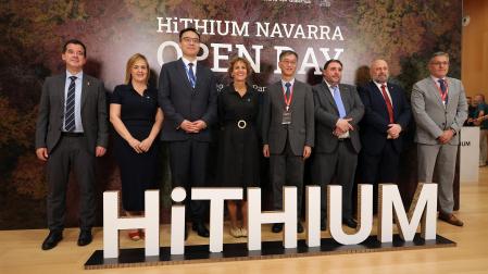 Foto del acto de presentación de la empresa Hithium al ecosistema industrial navarro.