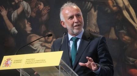 El ministro de Política Territorial y Memoria Democrática, Ángel Víctor Torres