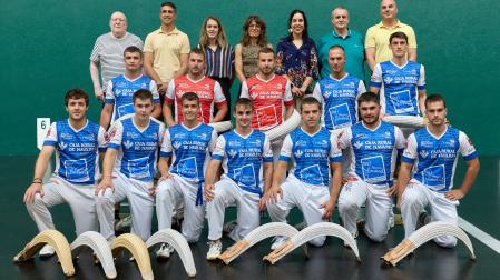 A: J.P. Urdíroz F: 01-07-2026 P: L: Pamplona. Frontón Labrit. T: Presentación del Torneo de Remonte de San Fermín.