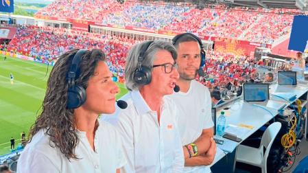Retransmisión de un partido del Mundial de Fútbol en La 1