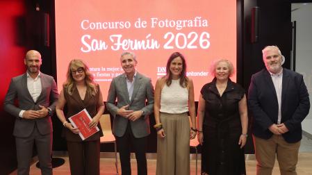 De izda. a dcha.; Rubén Marcos,Belén Galindo, Carlos Blesa, Alicia Nicolás, Inés Abendaño y Tito Navarro