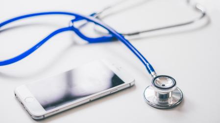 El software de IA, formulará a los pacientes una serie de preguntas y utilizará sus respuestas para sugerirles el servicio médico más adecuado