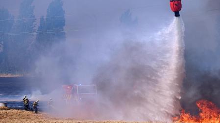 Fotos del incendio de grandes dimensiones en Imárcoain