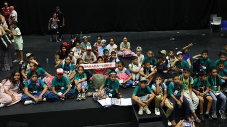 Niños y niñas saharauis, recibidos en el centro cívico de Orkoien