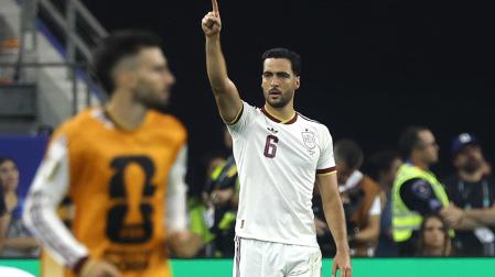 Merino celebra su gol ante Portugal