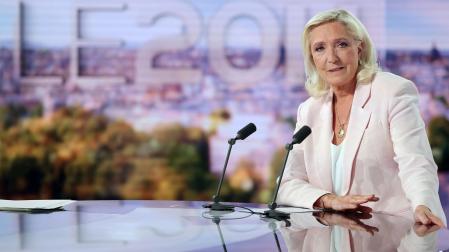 Marine Le Pen, en su entrevista en televisión este martes