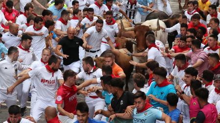 Fotos del sexto encierro de San Fermín 2026 en Pamplona