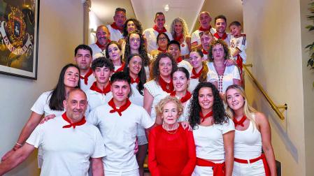 La familia Aldaz este año en la comida tradicional el día 6 de julio