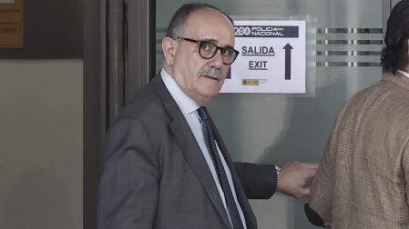 El abogado José Aníbal Álvarez, primer abogado del exministro José Luis Ábalos en el caso Koldo, a su salida de la Audiencia Nacional tras declarar como testigo este lunes