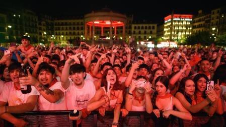 Fotos del concierto de Jarfaiter en la Plaza del Castillo en San Fermín 2026