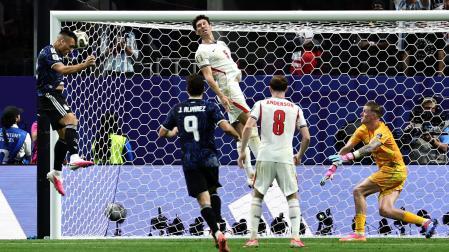 Lautaro Martínez anota el 2-1 contra Inglaterra
