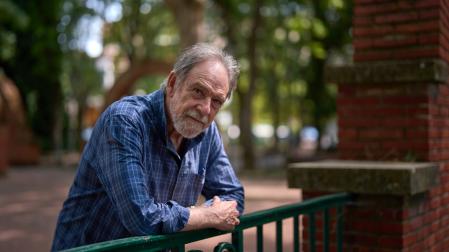 Fernando Abad Vicente, esta semana, en el parque de la Media Luna de Pamplona