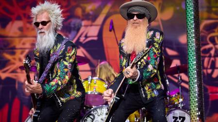 Fotos del ambiente y del concierto de ZZTop en Pamplona
